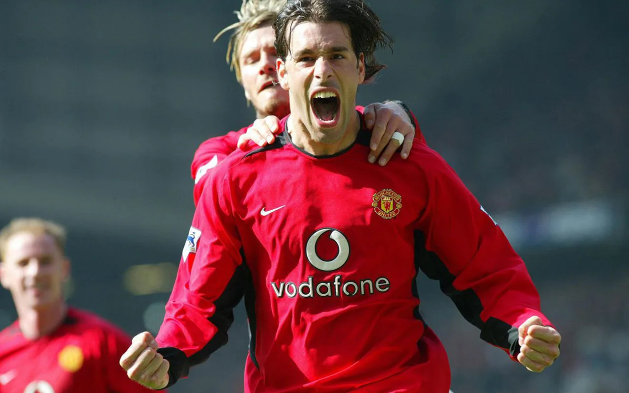top-huyen-thoai-cau-thu-ghi-nhieu-ban-thang-nhat-manchester-united-a8